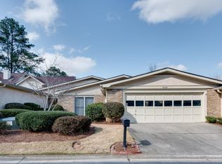 4322 Village Oaks Ln, Atlanta, GA 30338