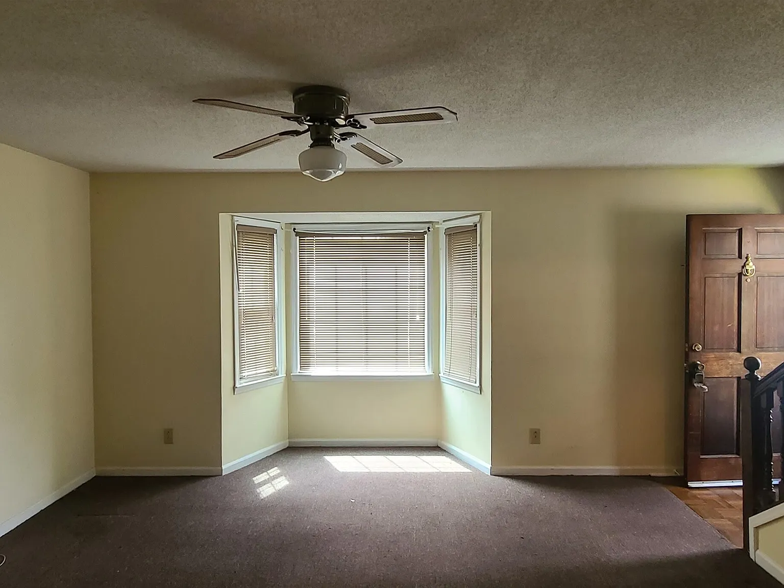 2 bed, 1.5 bath, 1108 sqft, $1,000 — Photo 4