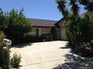 23810 Kestral Dr, Santa Clarita, CA 91355