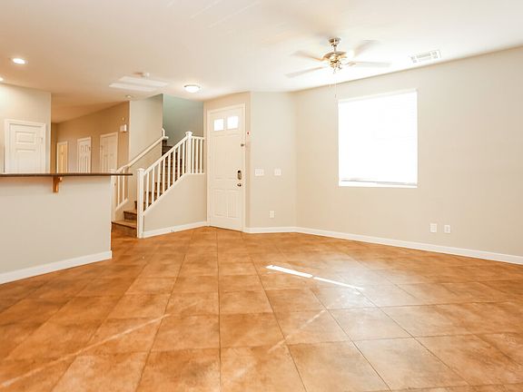 5th image of 7941 Violet Dawn St