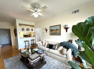 800 S Dakota Ave APT 300, Tampa, FL 33606