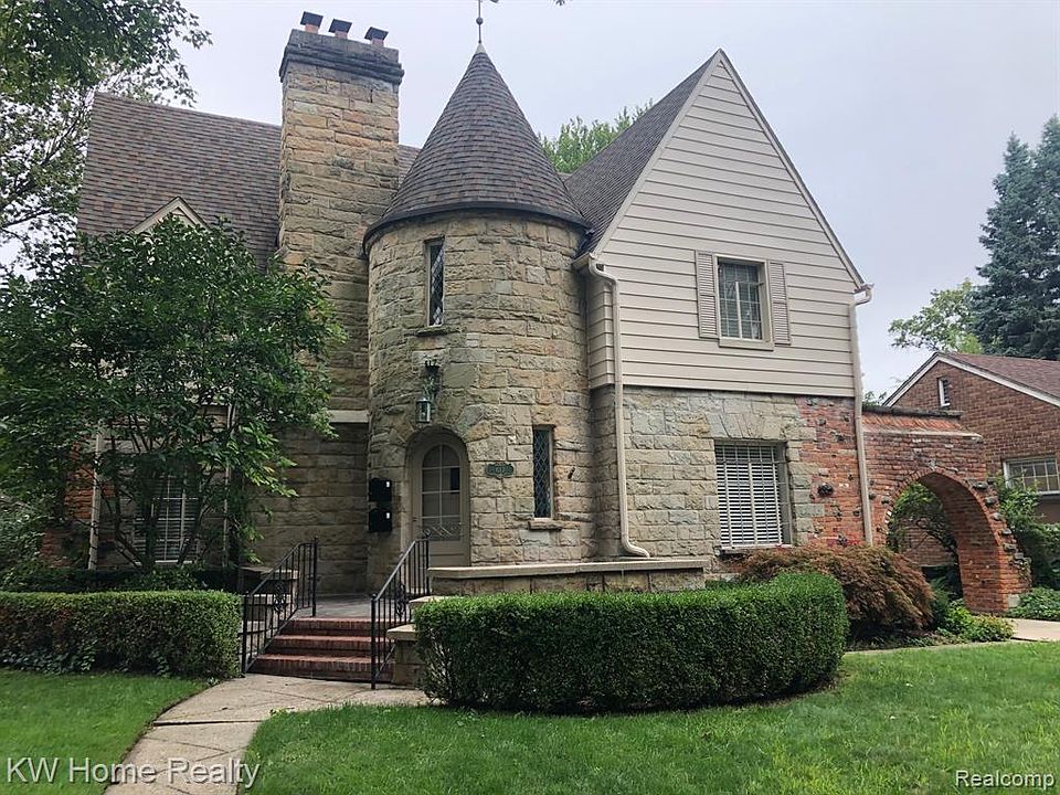 1st image of 617 S Connecticut Ave #2