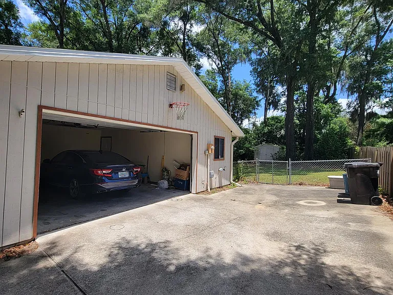1535 NW 91st Ter — Photo 13
