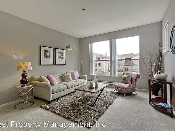 3rd image of 3695 Stevenson Blvd #C228