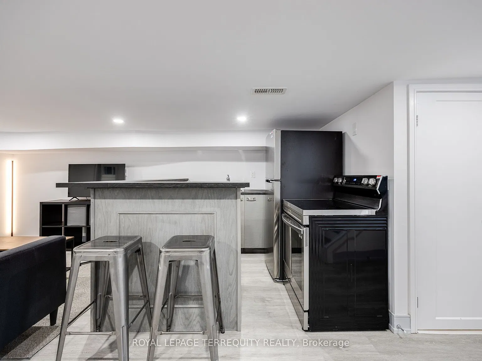 1 bed, $1,600 — Photo 4