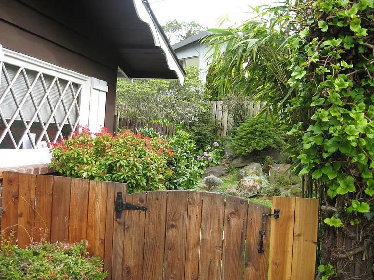 Entrance to backyard