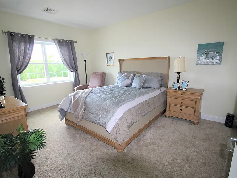 Regency Village — Photo 10