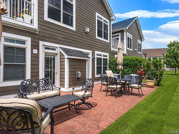 2nd image of 52102 Beech Tree Lane
