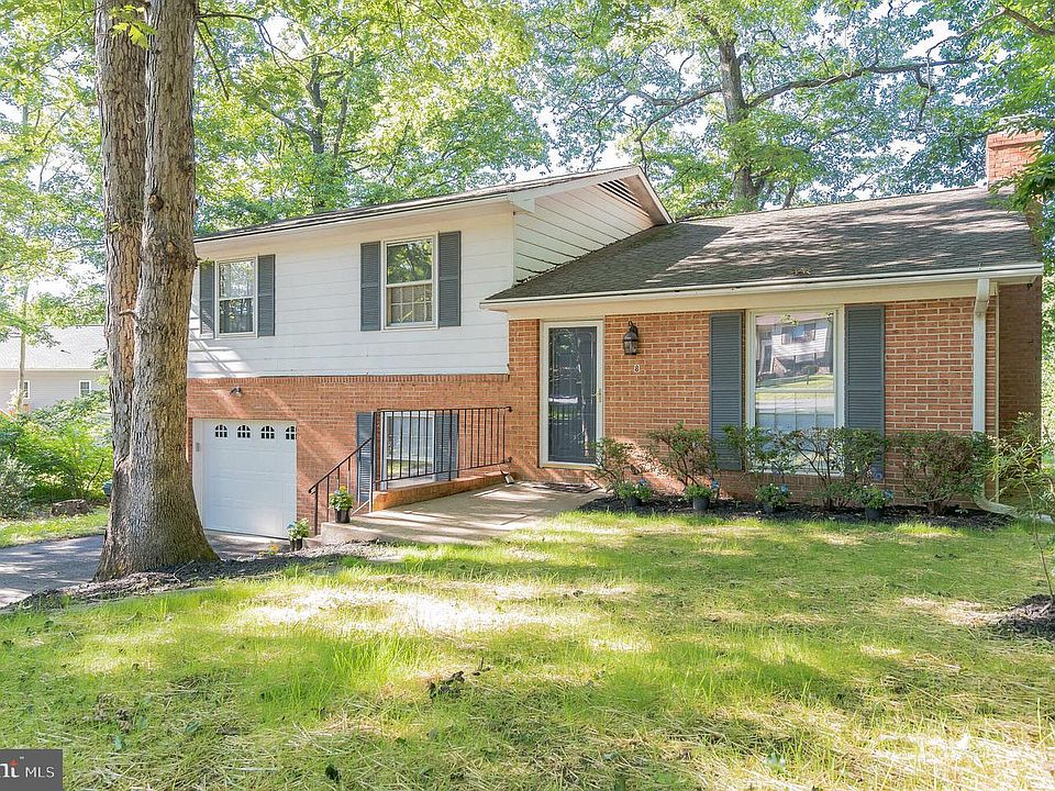 1st image of 8 Jonquil Ct