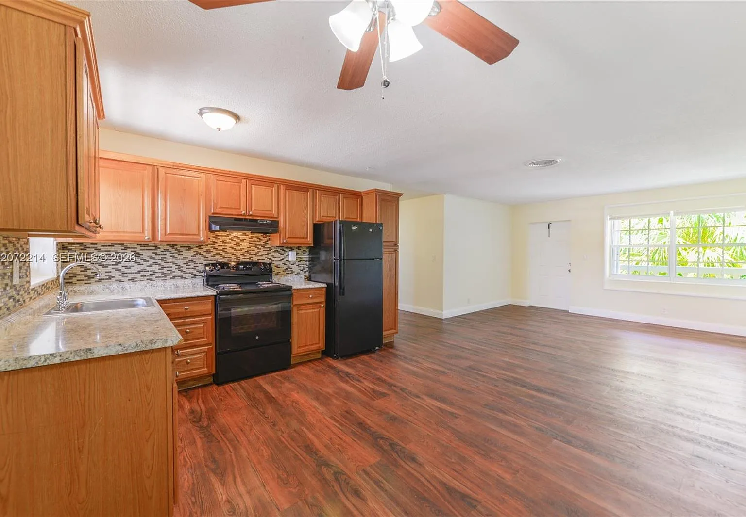 Coral Ridge Add — Photo 4