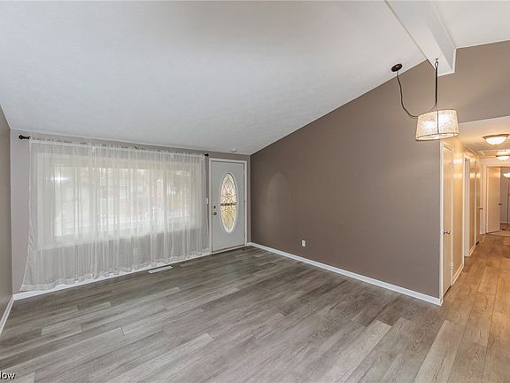 2nd image of 9096 Cranbrook Dr