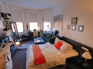 243 Newbury St #12, Boston, MA 02116