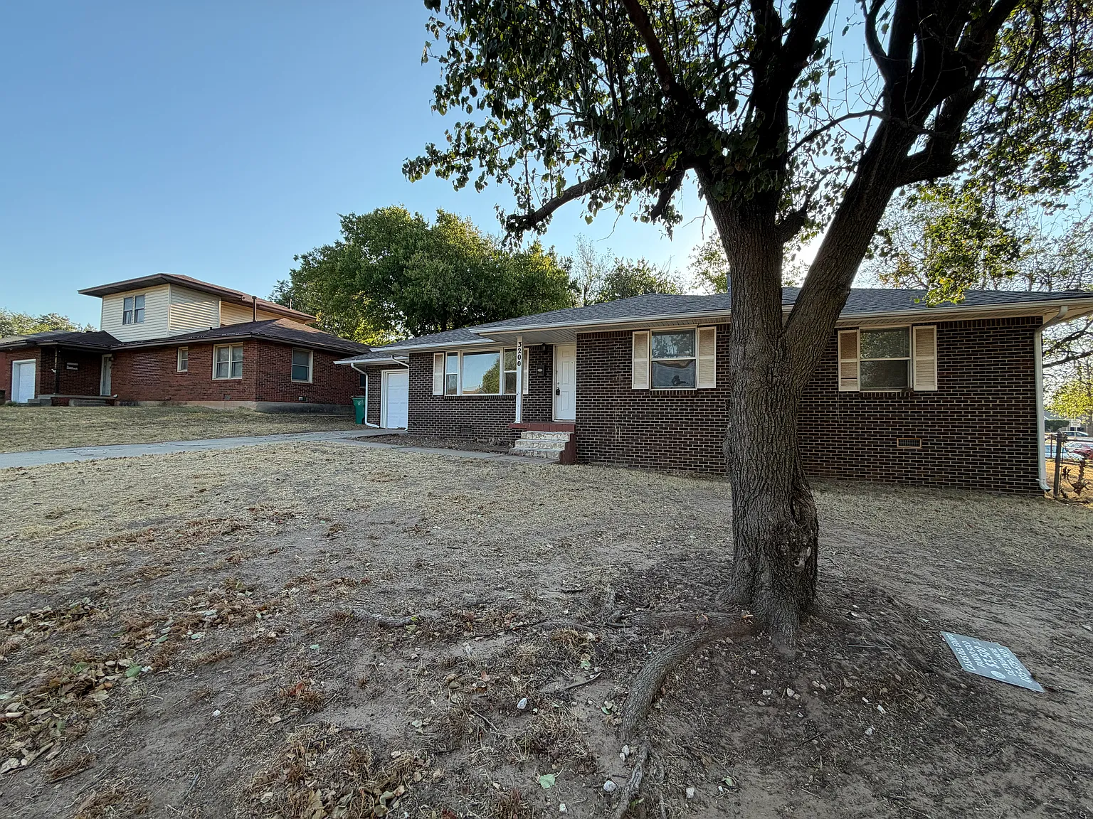 3 bed, 1227 sqft, $1,499 — Photo 2