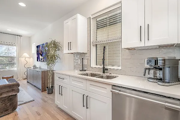 1699 Lischey Ave — Photo 16