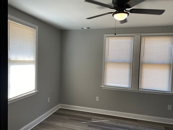 4th image of 4310 Ridgewood Ave #1