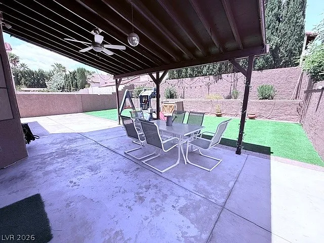 9004 Pebble Shore Ct — Photo 22