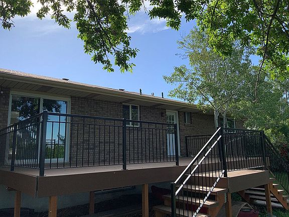Lg, extra living space deck
