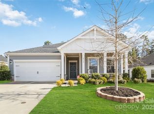 8715 Pennegrove Cir, Charlotte, NC 28214