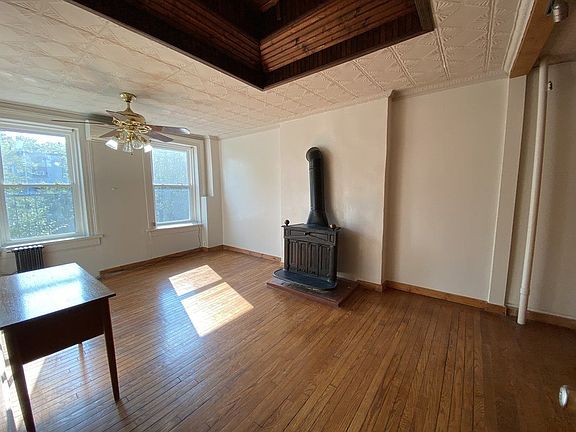 4th image of 507 Hicks St #3