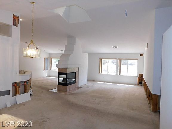 5th image of 1494 Deerford Cir