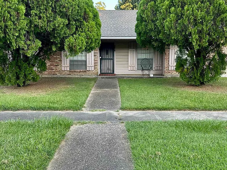 3572 Madeira Dr — Photo 13