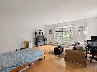 90 La Salle St APT 4E, New York, NY 10027