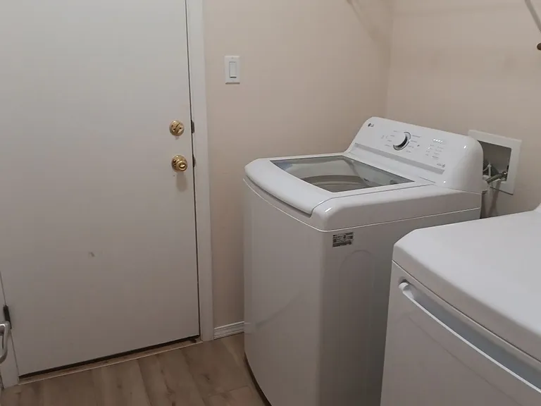 3069 Primo Colores St — Photo 7