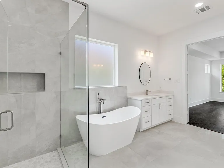 114 Bentwood Dr — Photo 13