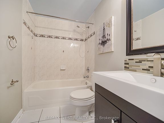 4th image of 757 Sheppard Ave W #11