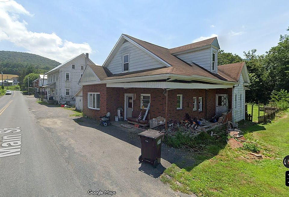 2nd image of 79 Main St