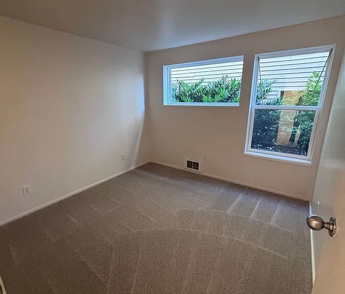 1210 Lakeview Blvd E #201 — Photo 18