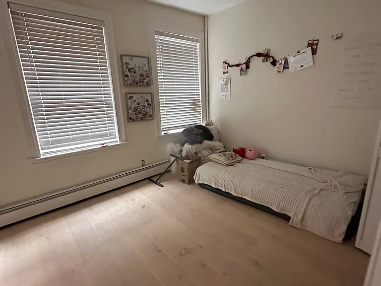 22 Irving St #2 — Photo 1