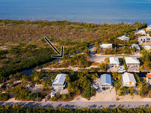 5th image of 2298 San Remo Dr