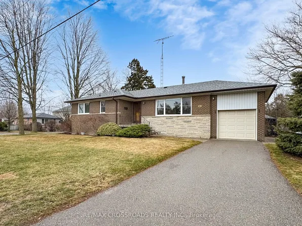 188 Maple Ave, Richmond Hill, ON L4C 2J1