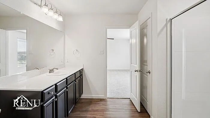 545 London Dr #545LD — Photo 26