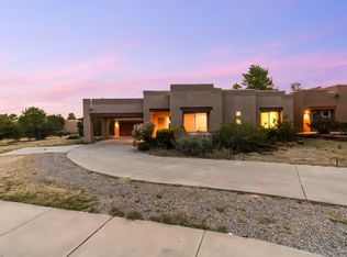 1 Softwynd Dr, Santa Fe, NM 87508