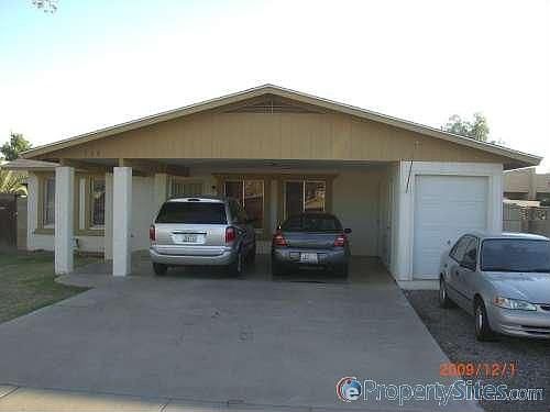 2nd image of 715 E Laredo St