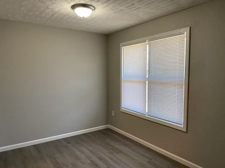 The Flats — Photo 13