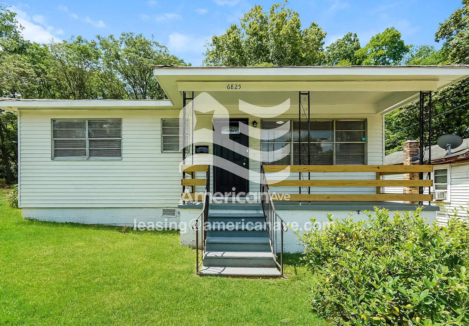 3 bed, 1.0 bath, 850 sqft, $970 — Photo 1