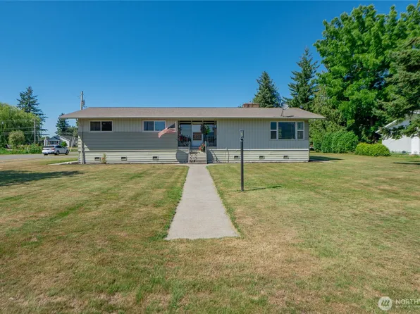 308 Mitchell Street, Sumas, WA 98295