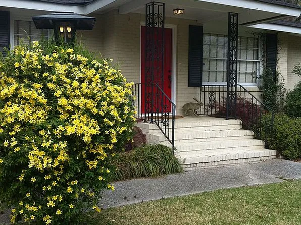 4008 Meadowlawn Dr, Birmingham, AL 35243