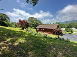 2408 W Francis Spring Rd, Whitwell, TN 37397