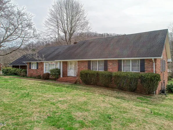 1412 Robertson Blvd, Rogersville, TN 37857