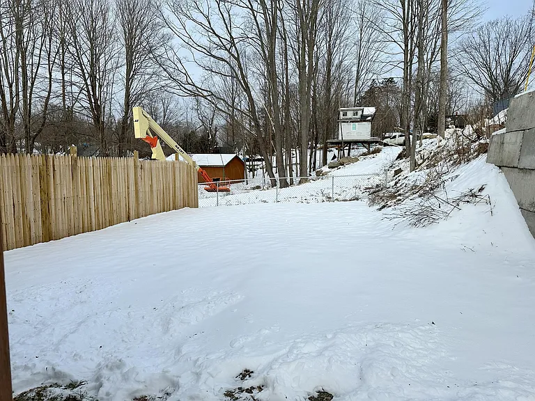 34 Windsor St #1 — Photo 9