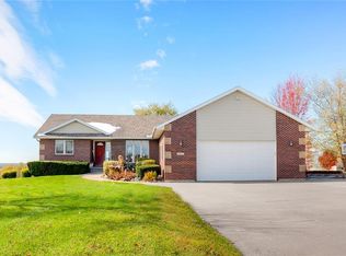 1211 S R St, Indianola, IA 50125