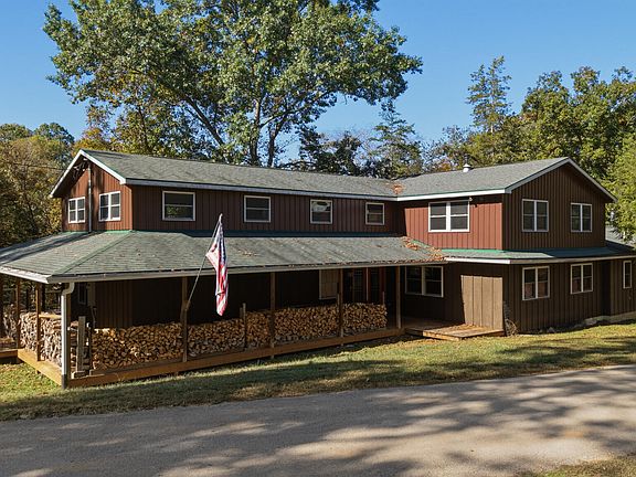 5th image of 1574 Sloans Valley Rd