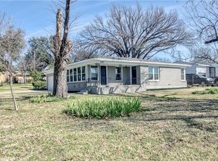 4801 S Riverside Dr, Fort Worth, TX 76119