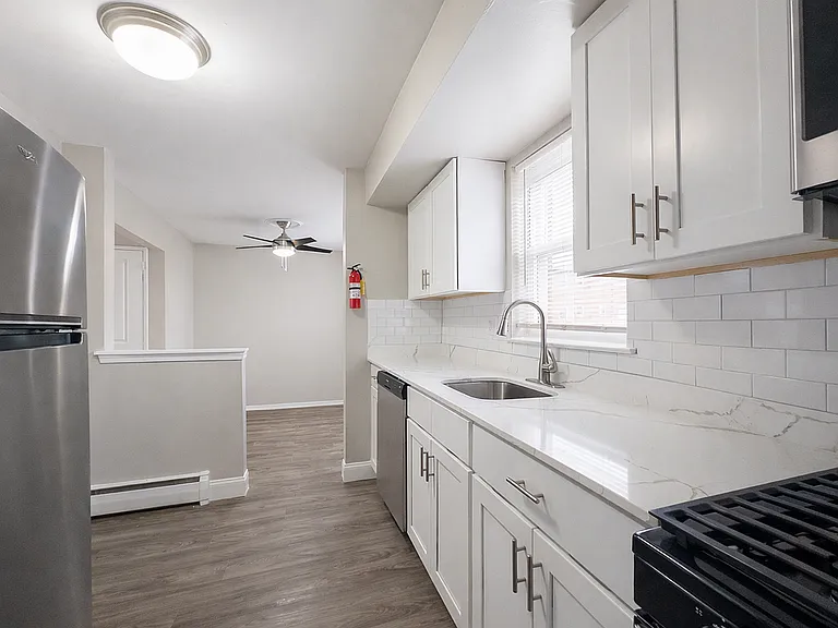 Orchard View Apartments — Photo 18