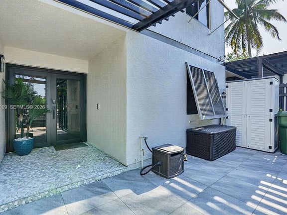3rd image of 10750 S Golfview Dr