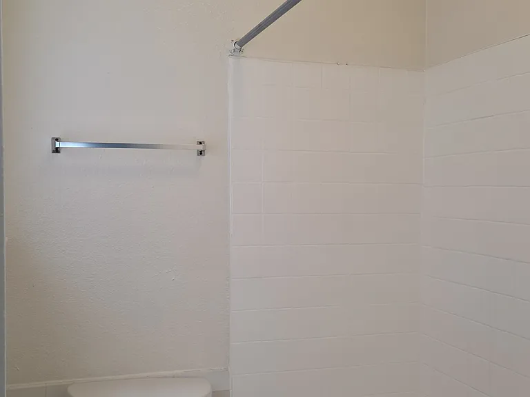 1128 Raymond Ave #11A — Photo 3